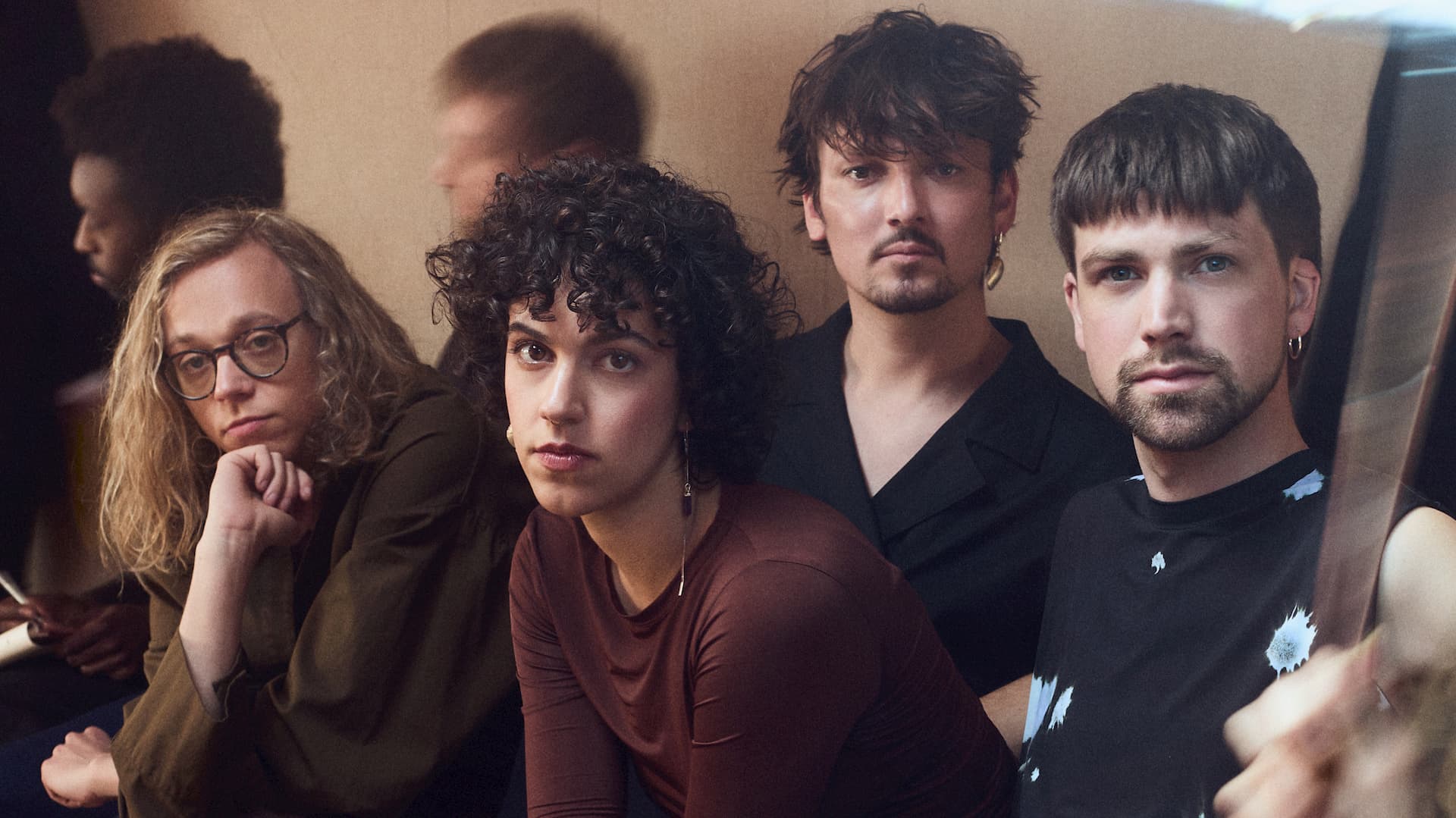 Ão band 2025_4799_square_LR_sRGB_©AlexanderPopelier