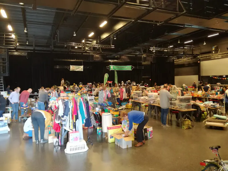 Tweedehandsbeurs voor baby-en kinderartikelen