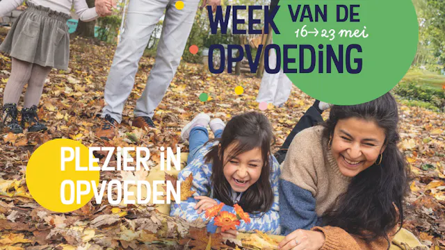 Op deze afbeelding zie je de campagnefoto van de week van de opvoeding 2026
