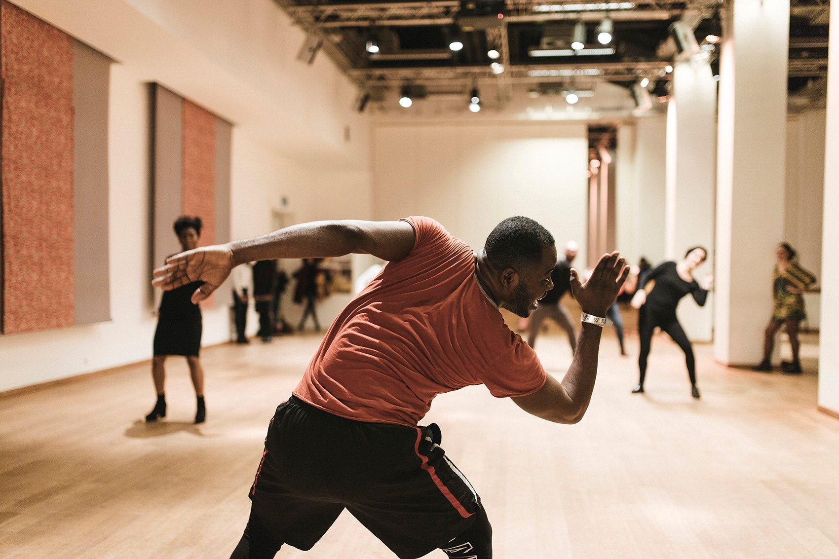 Tister Ikomo - Afro-dance 