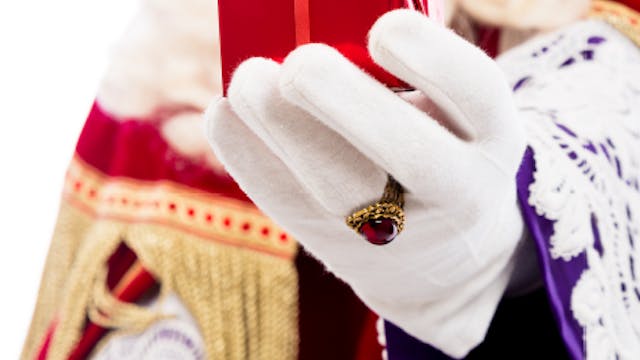 Sinterklaas met een pakje