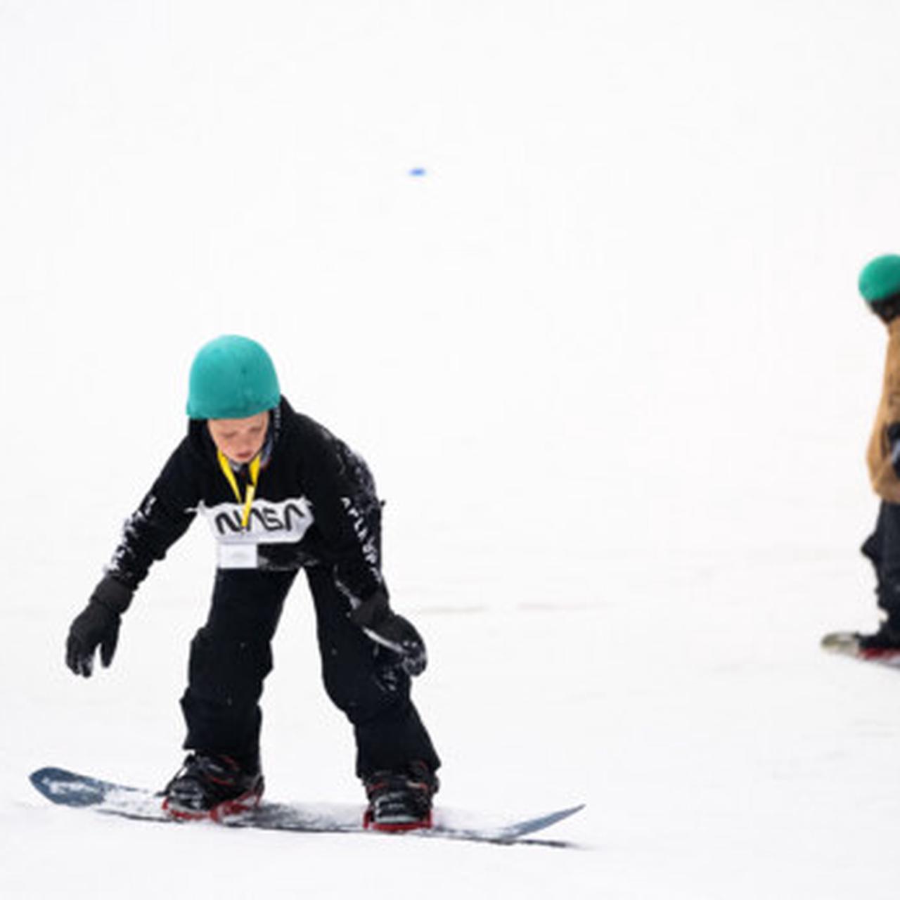 Indoor snowboard in Snowvalley