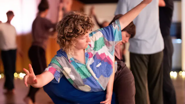 CONTACT IMPROVISATION IMMERSION