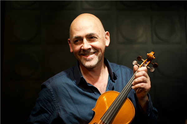 concert x MM Balkan Session