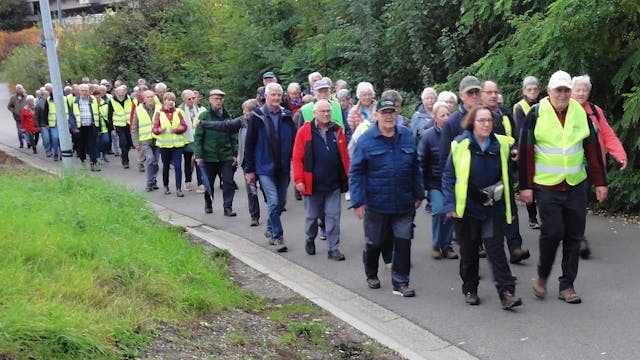 Telkens samenkomst en vertrek vanuit Muizen-Dorp.