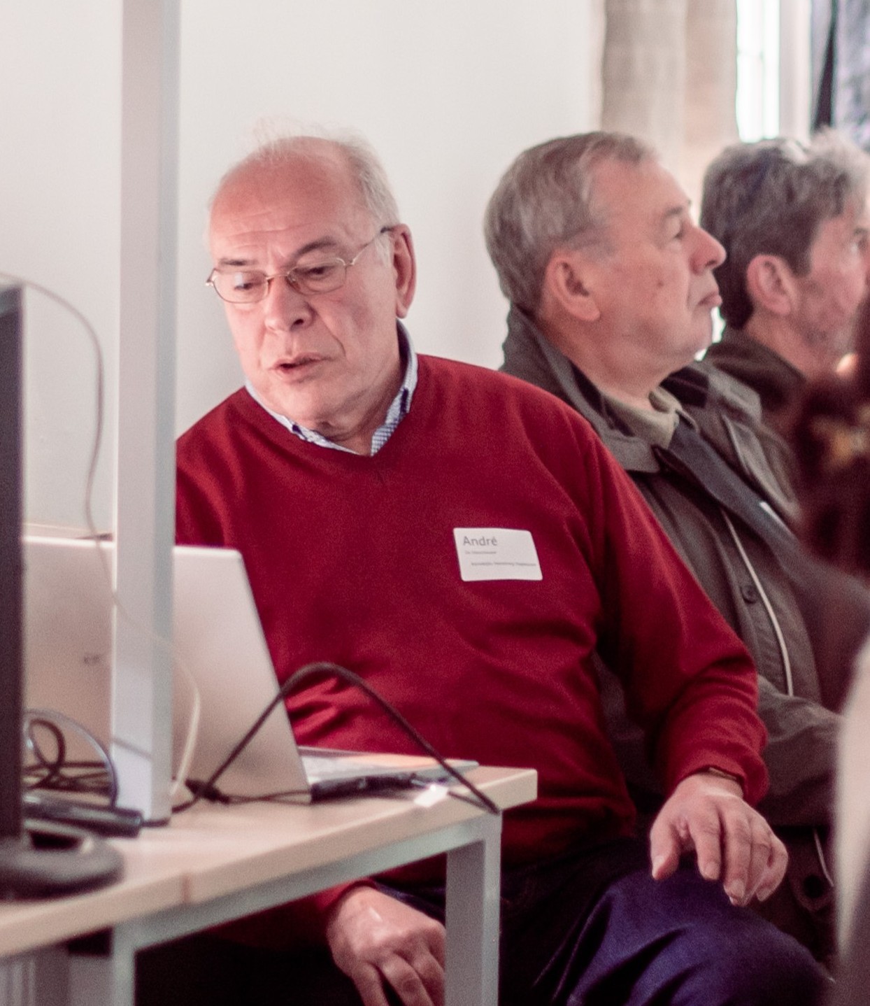 (Her)bekijk onze praktische webinars over bestuurlijke en organisatorische thema’s