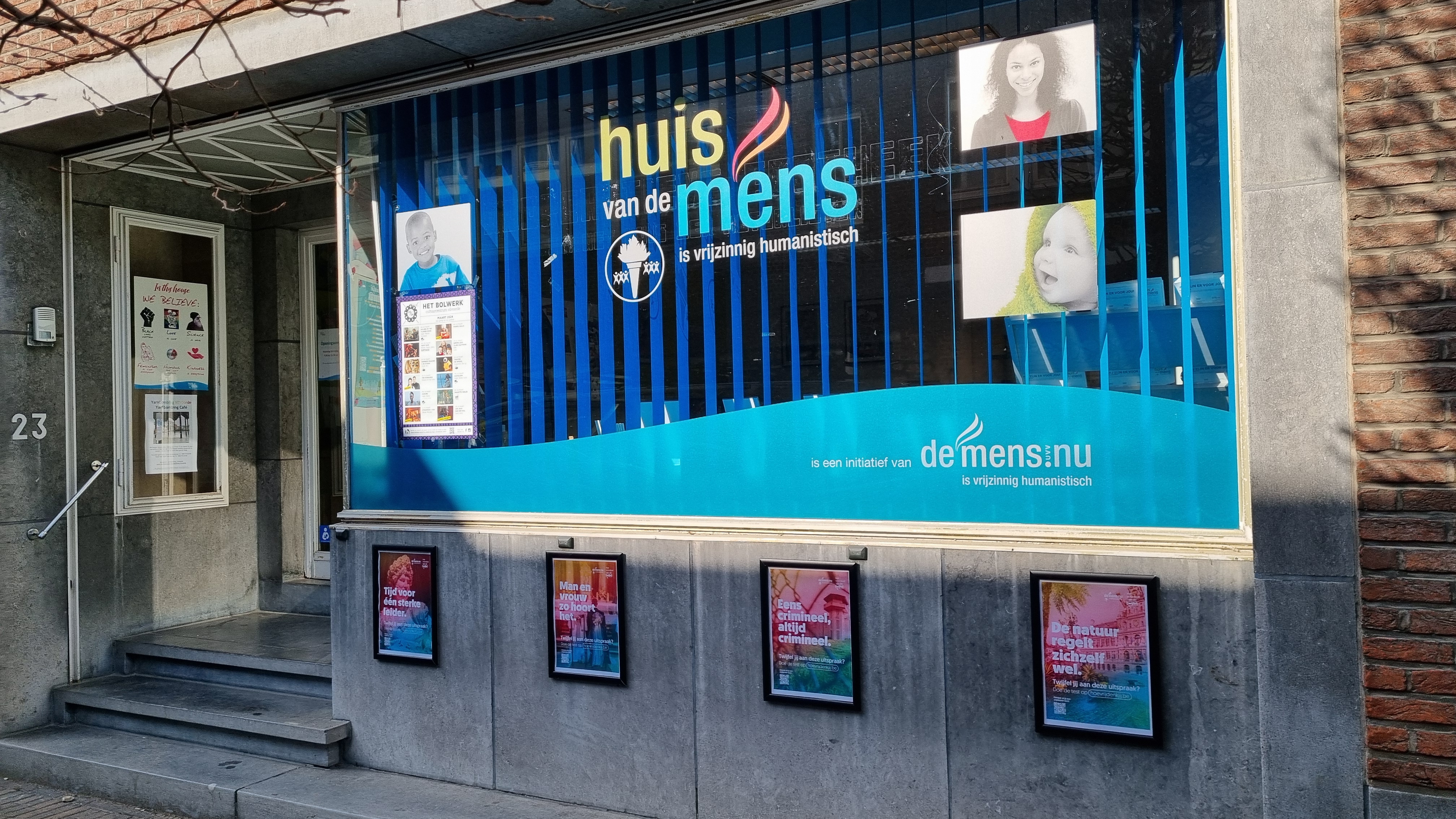 beeld van het huisvandeMens in Vilvoorde