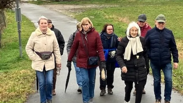 Wandelen is een uitstekende en aanbevolen sport voor senioren !