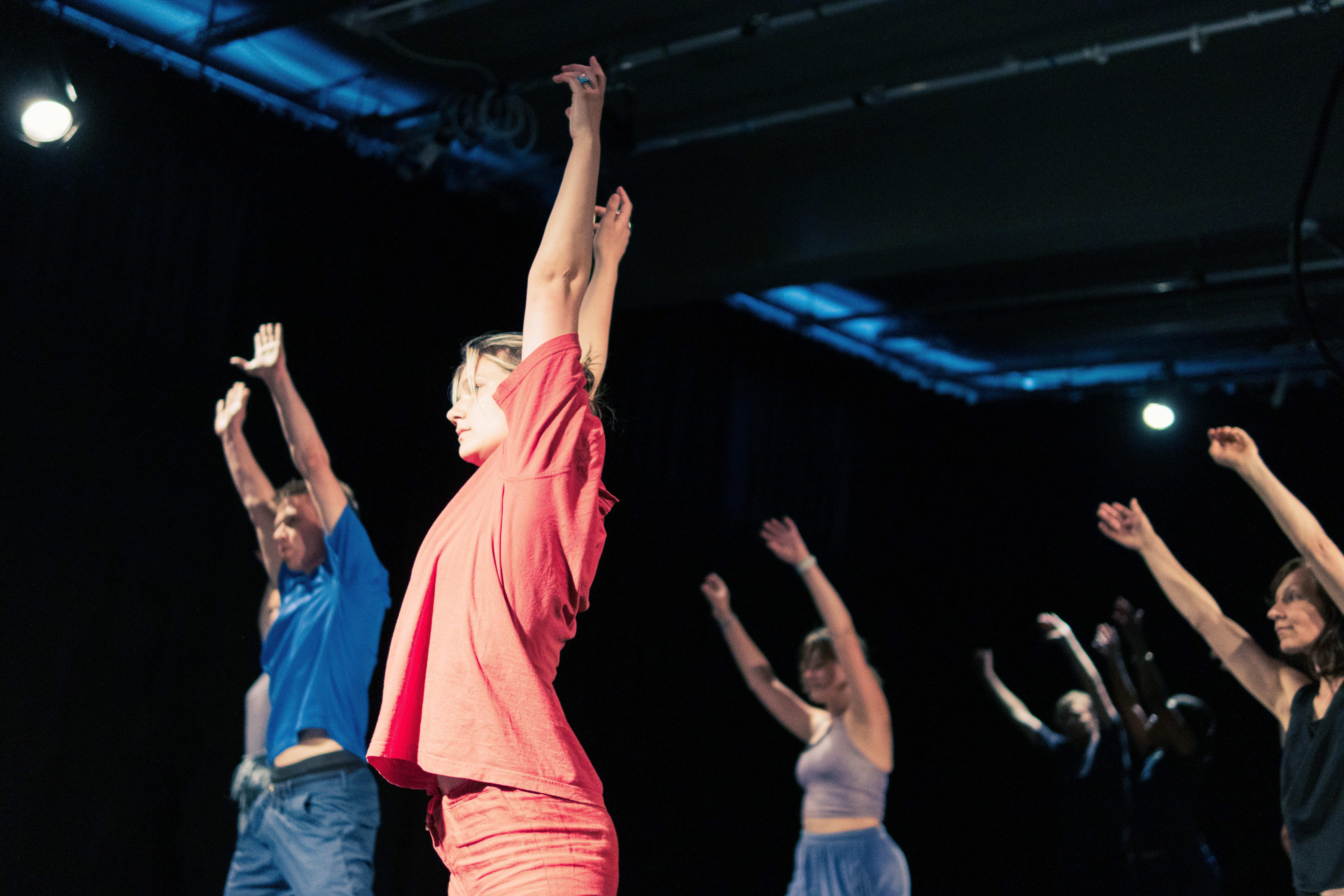 Hedendaagse dans: basis op vrijdagochtend