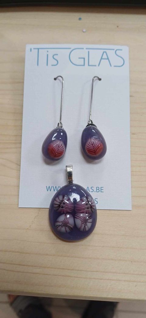 workshop glasjuwelen in de hotpot