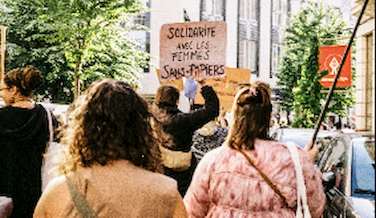 Dyke*March Banner Workshop