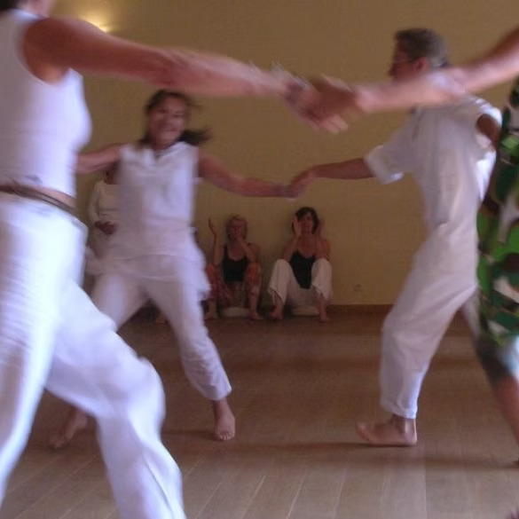Biodanza voor volwassenen in Mortsel met Inge Struyf