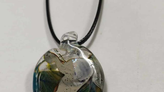 workshop glasjuwelen aan de brander