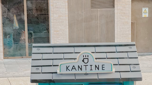 Voorlezen in Kabine/Kantine