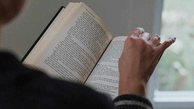 Creatief voorlezen voor volwassenen | Workshop