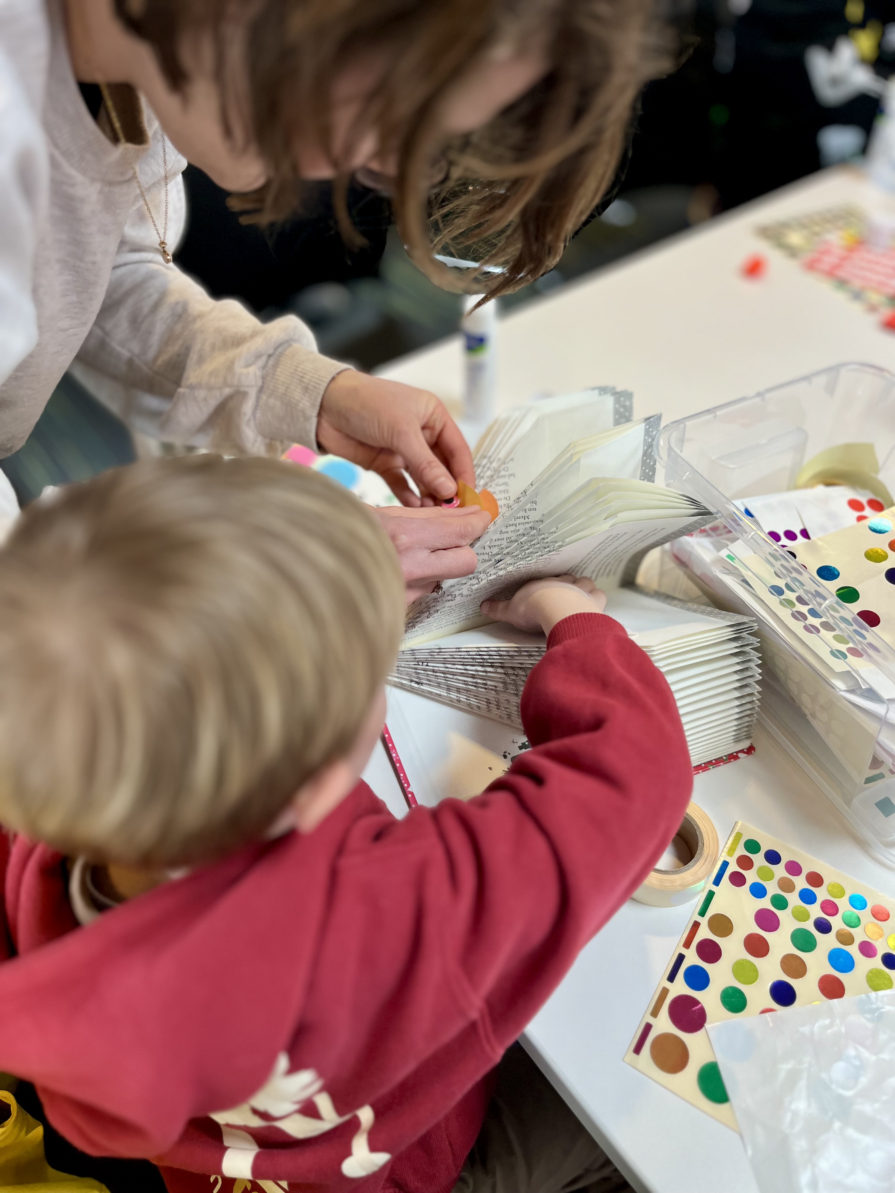 Voorleesuurtje filiaal Moerbeke