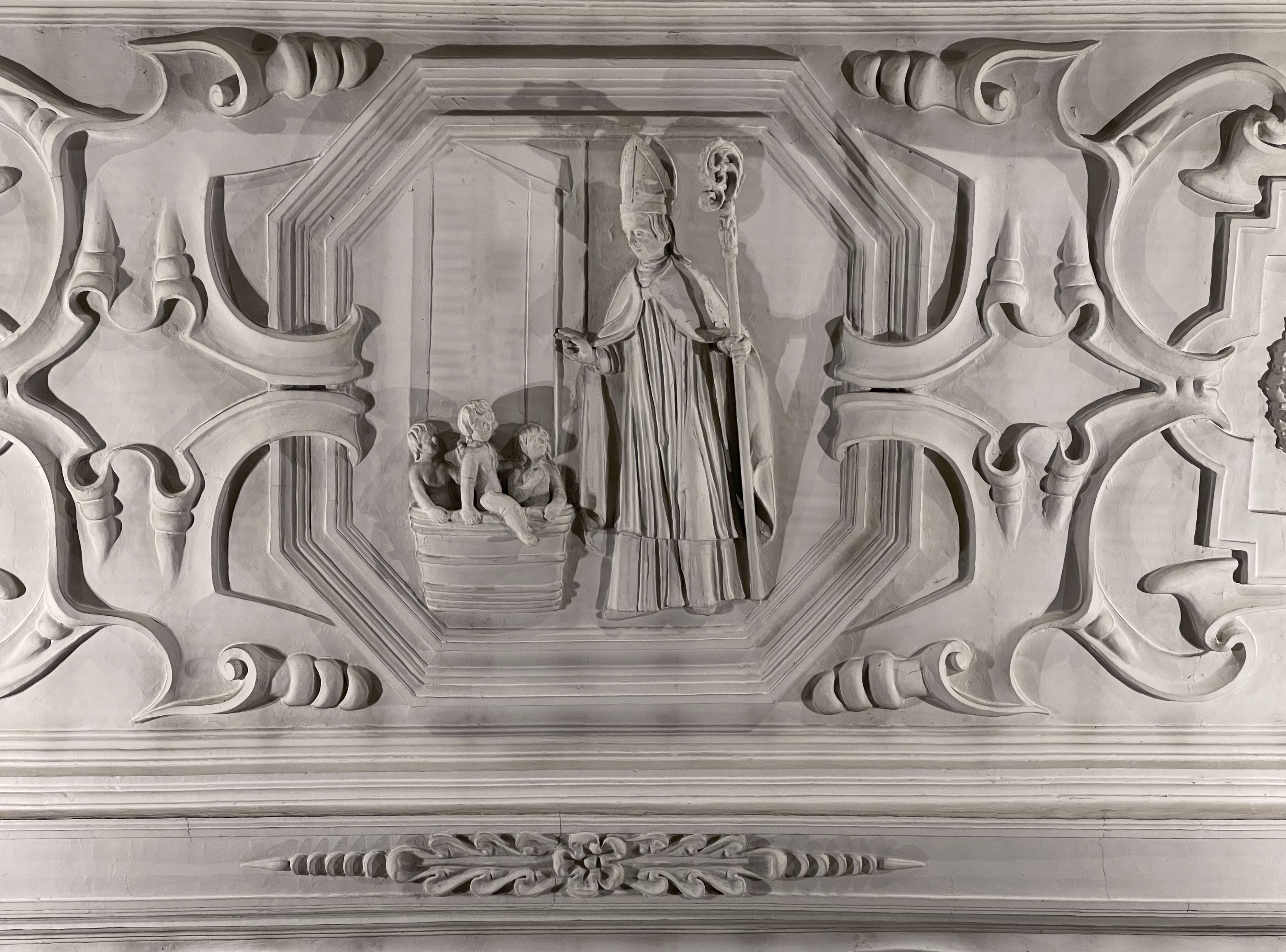 Sint-Nicolaas door Hansche in de kerk van Perk