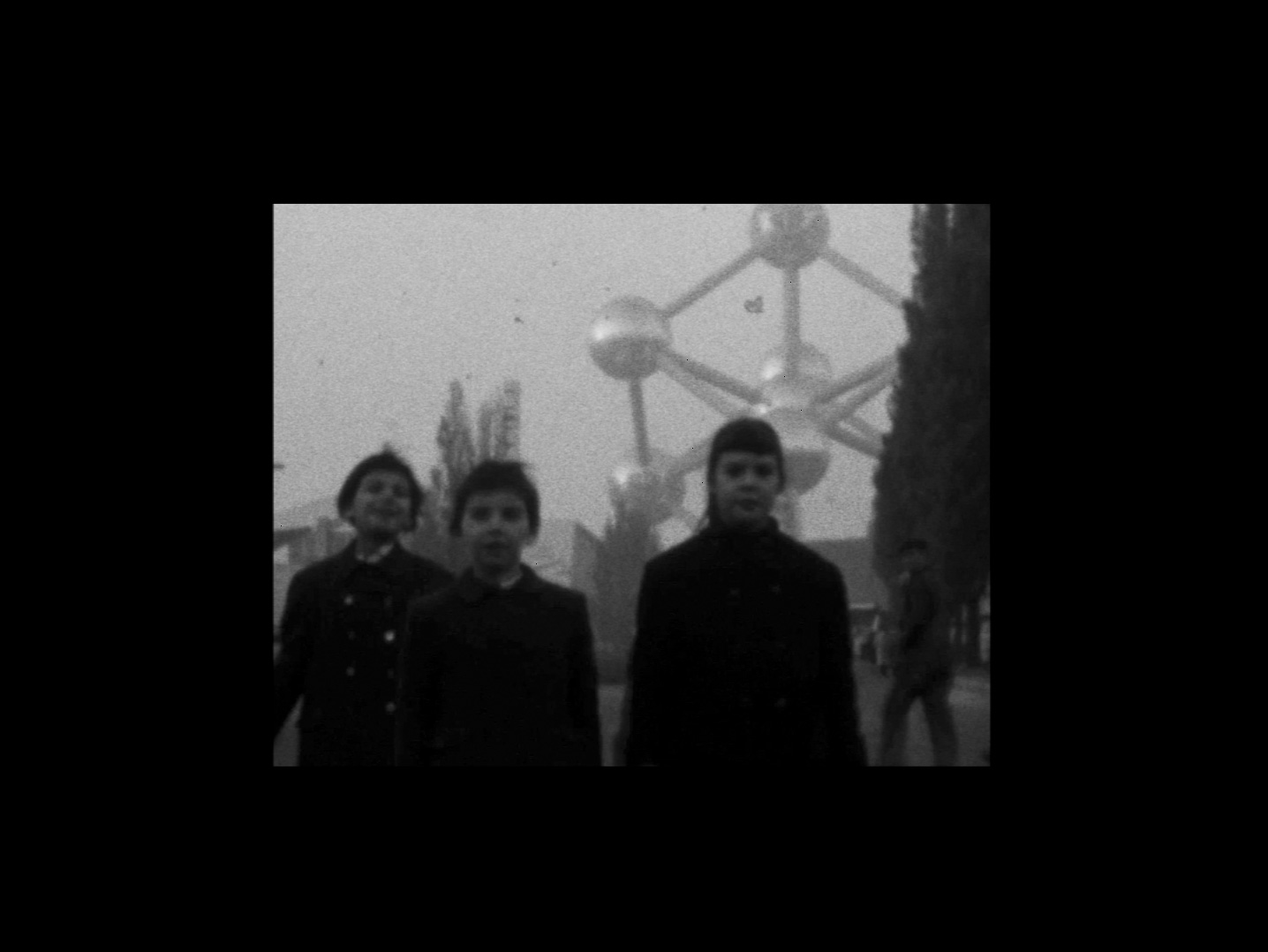 Brussels, its people, and their neighbourhoods