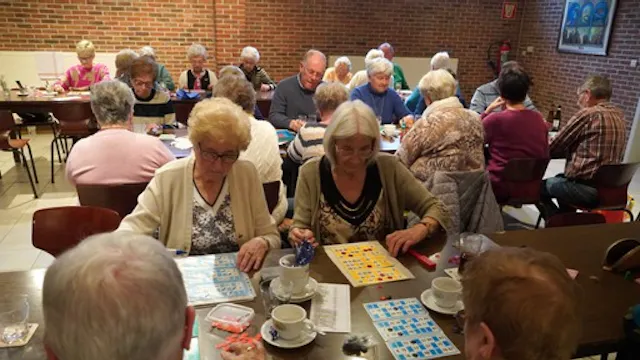 De trekking van de nummers vereist concentratie bij alle deelnemers !