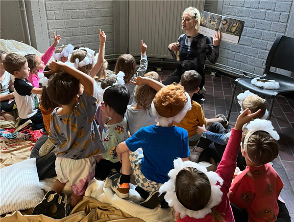 Kleuterspeelweek: Wildeket's magische mirakelkast