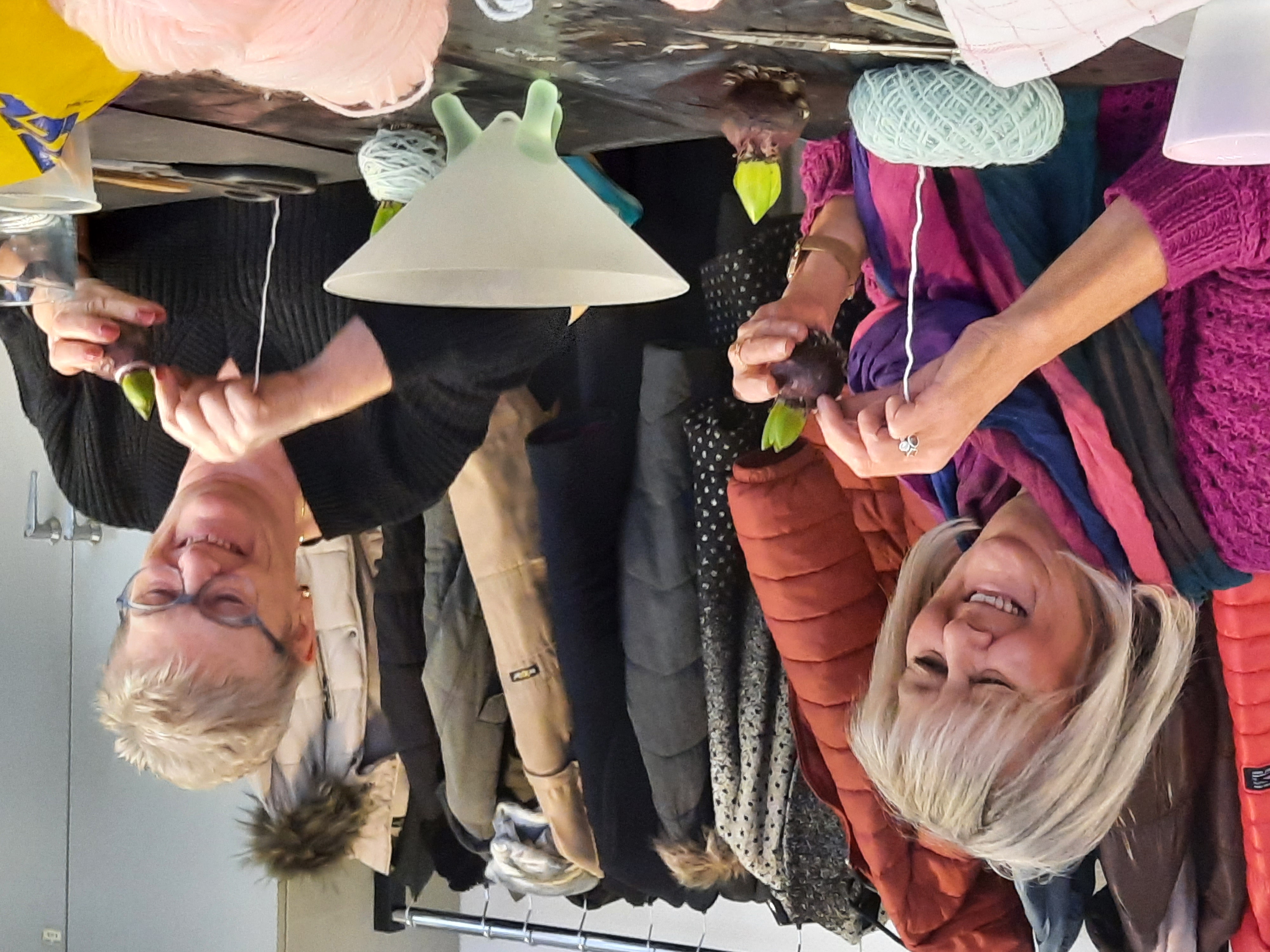 Bloemschikken in het lokaal dienstencentrum