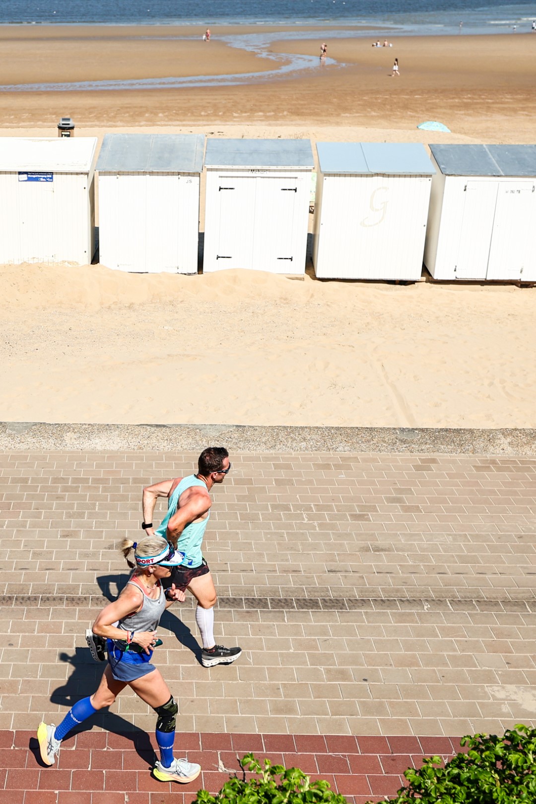 GEMEENTEBESTUUR KNOKKE-HEIST