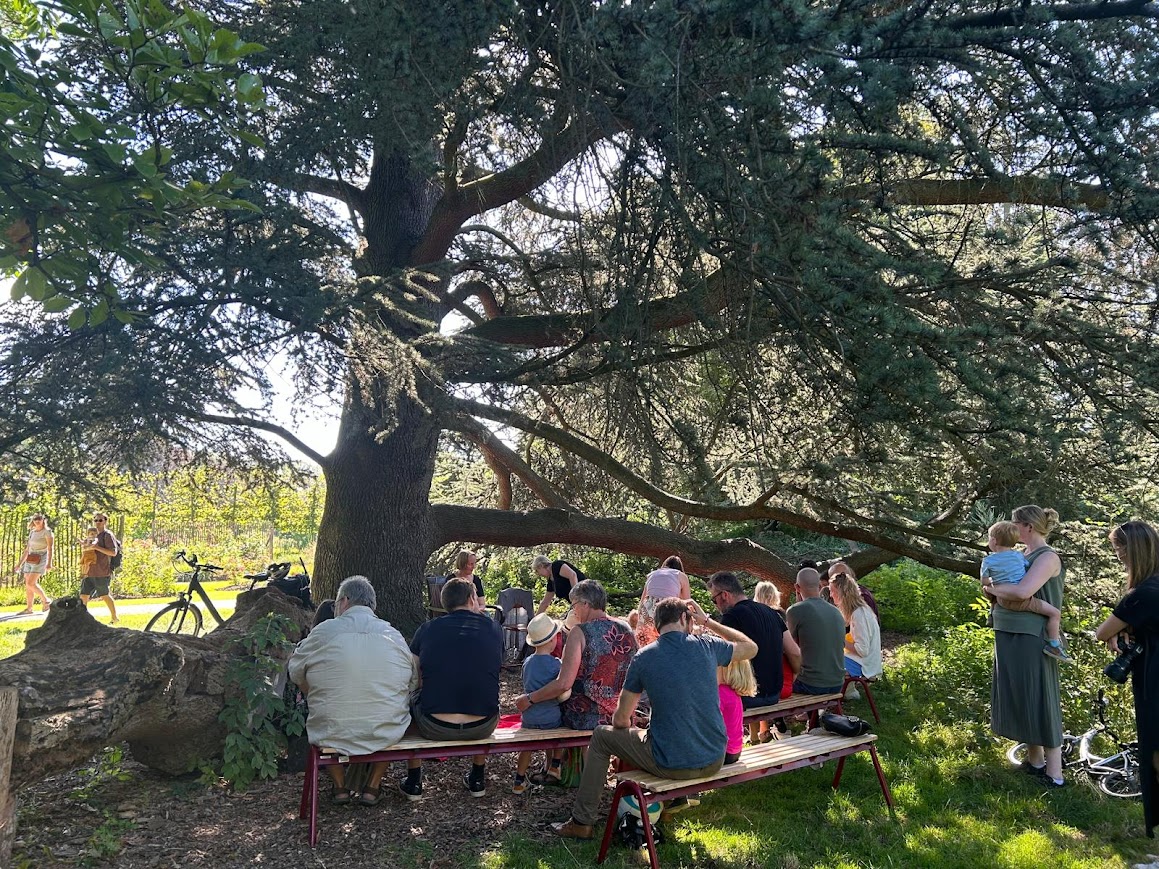 Voorleeszondagen in het park 