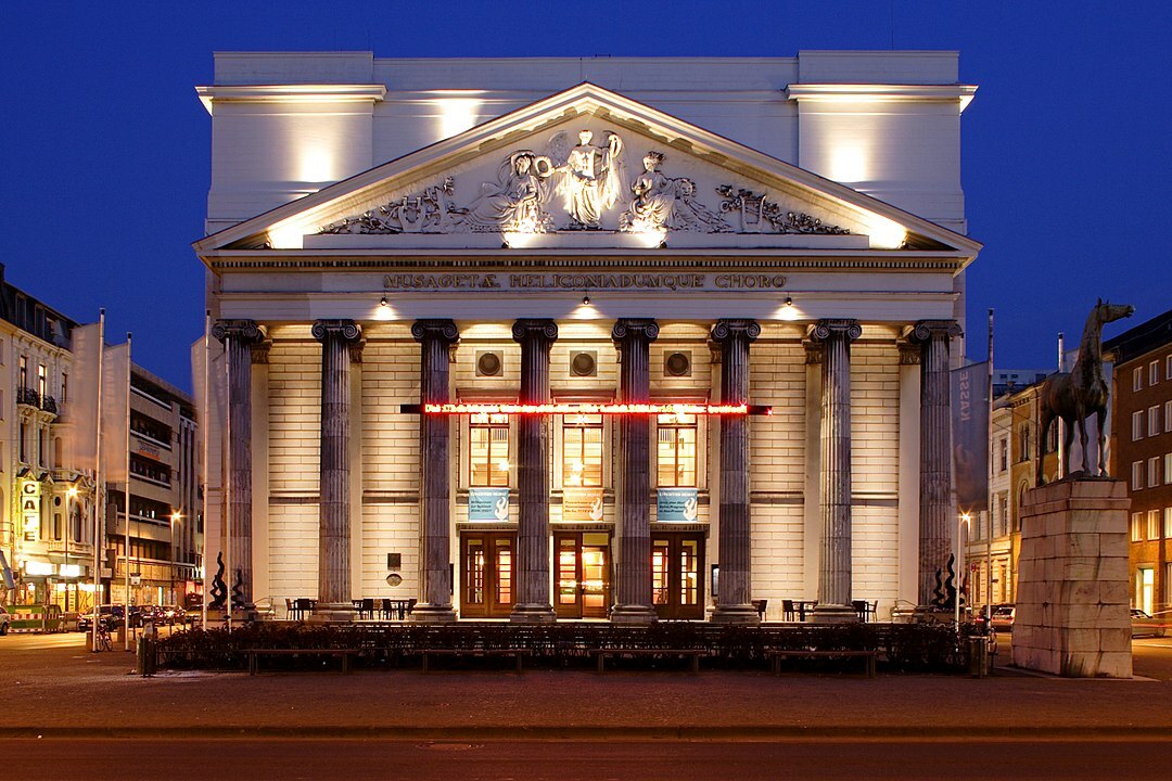 Opera: Eugene Ongin in Aken