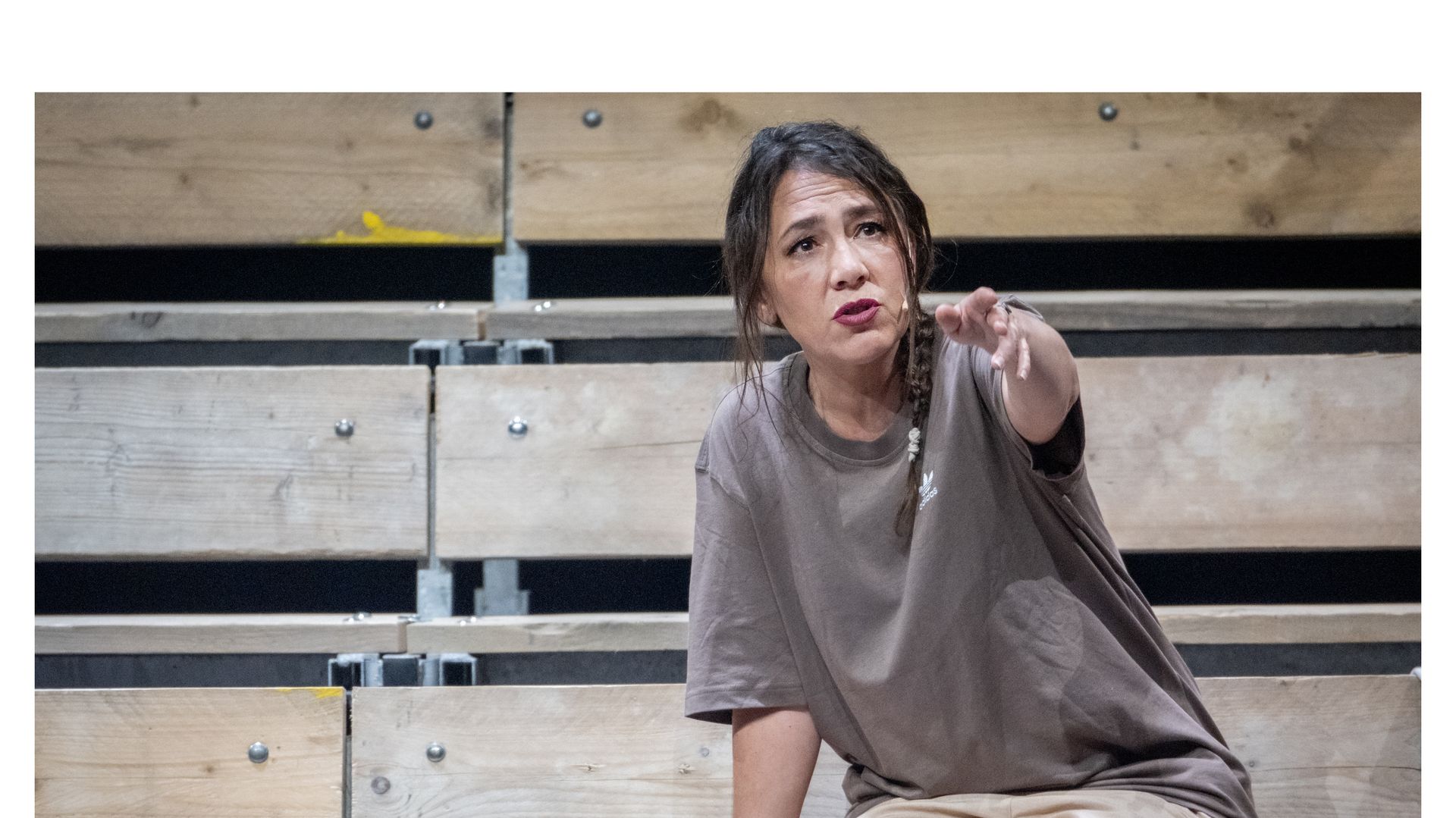 Honderd - Martha!tentatief/Toneelhuis/theater arsenaal/Ruud Gielens/Bart Van Nuffelen