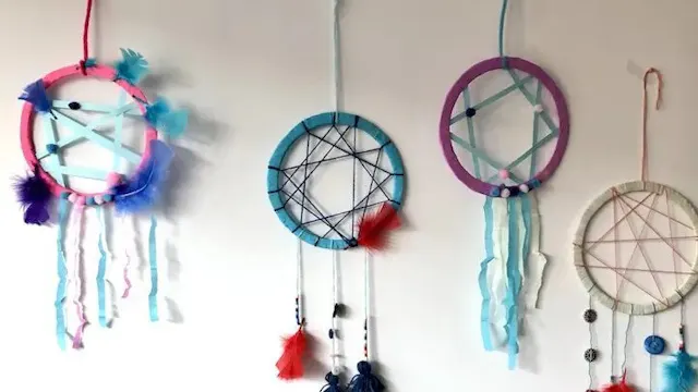 Zelf geknutselde dromenvangers.