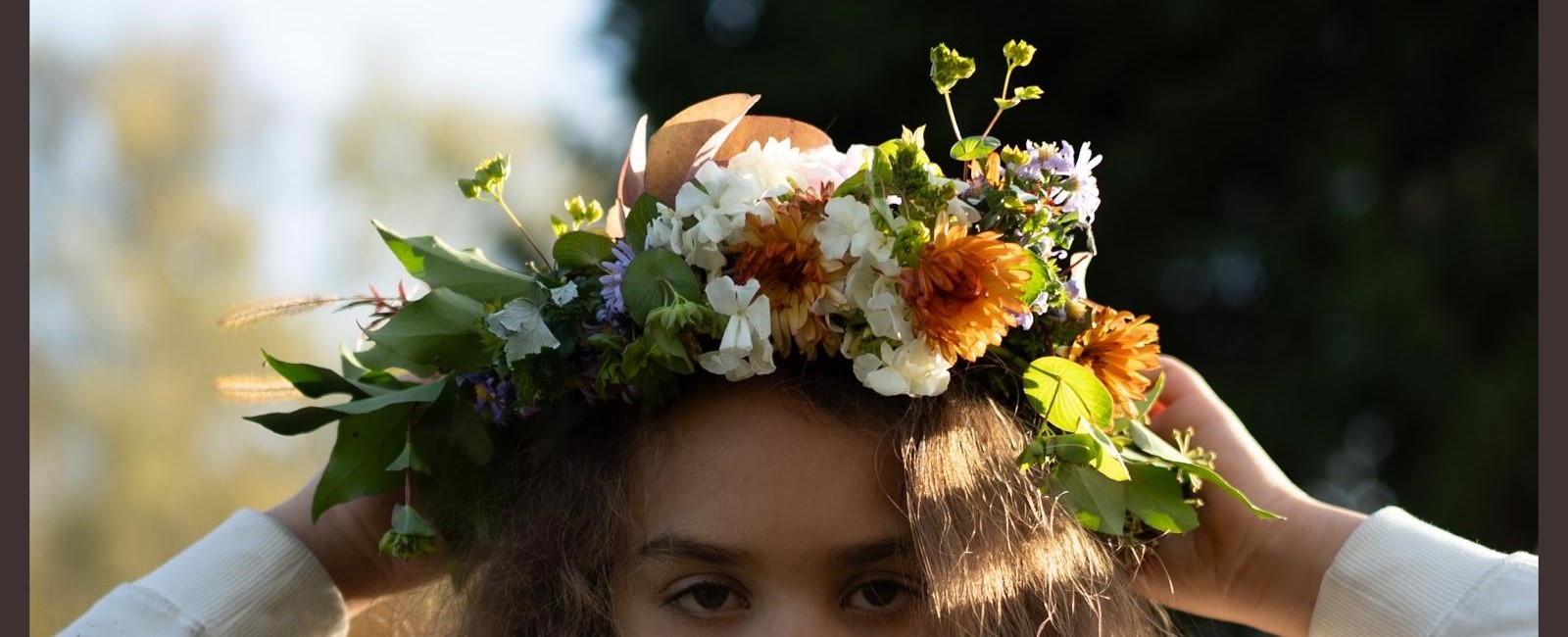 Een kroon van najaarsbloeiers