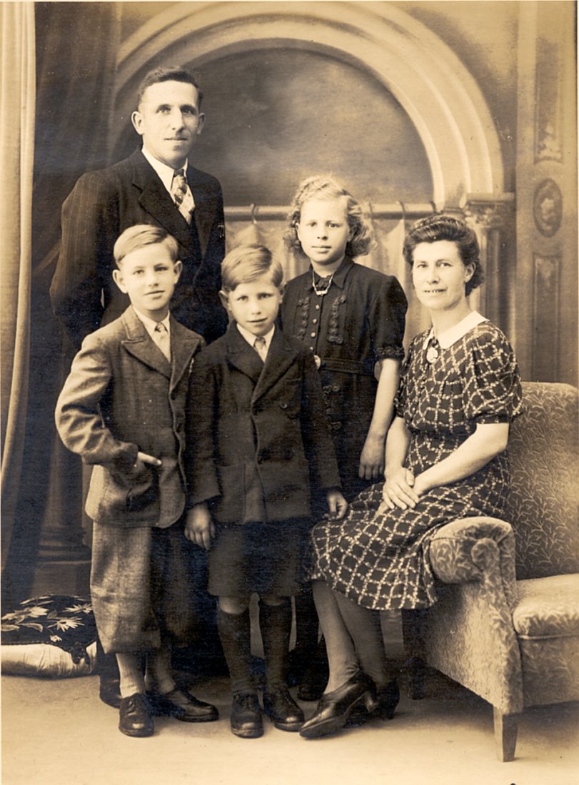 Familiefoto 1e helft 20e eeuw