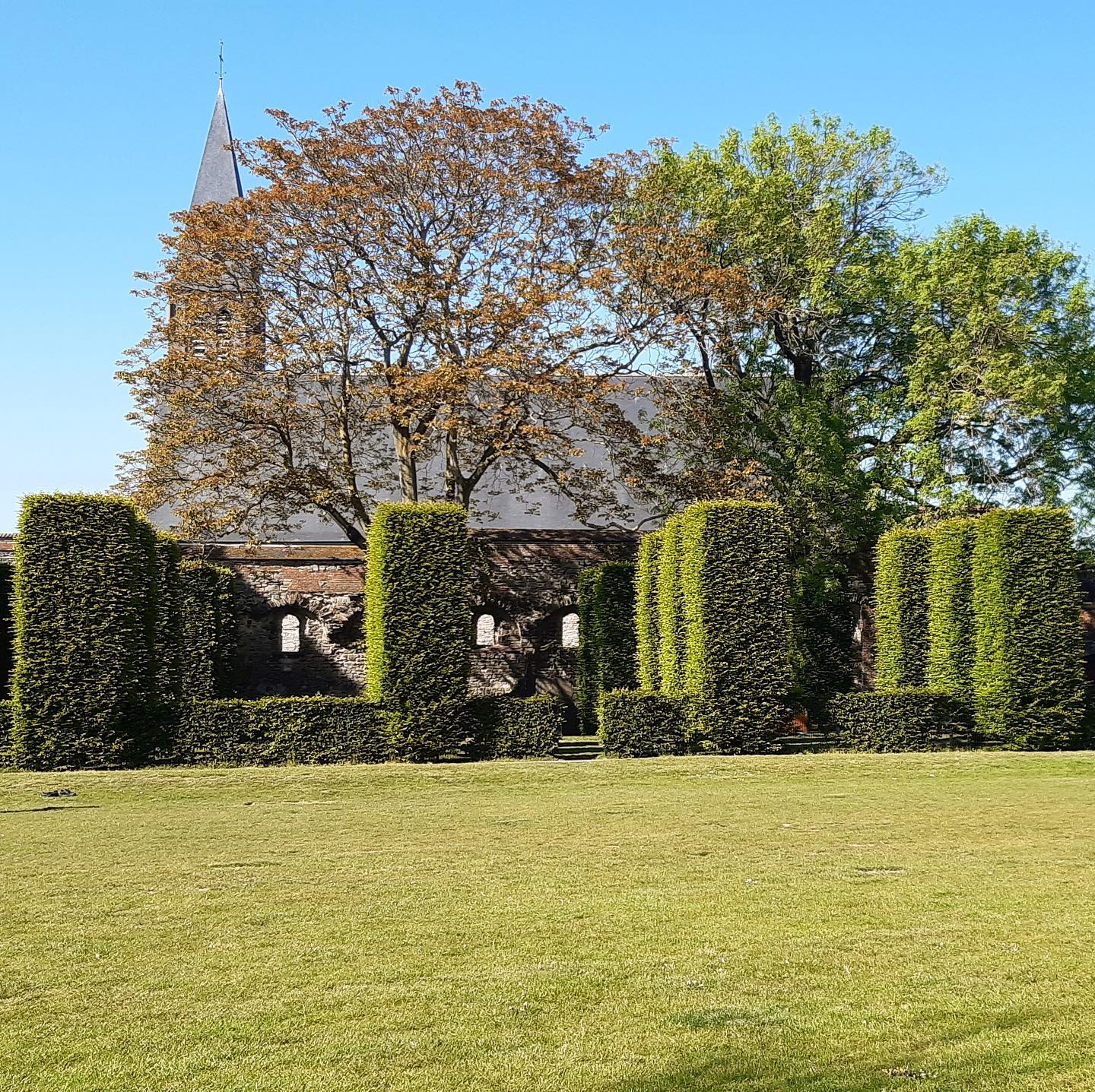 Roerloze plekken in de drukke stad, Gent