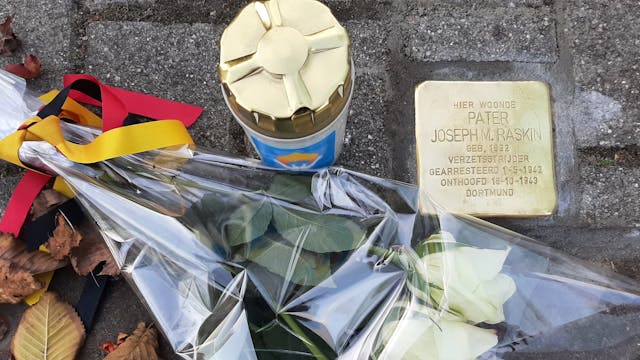 Struikelsteen voor Pater Joseph M. Raskin