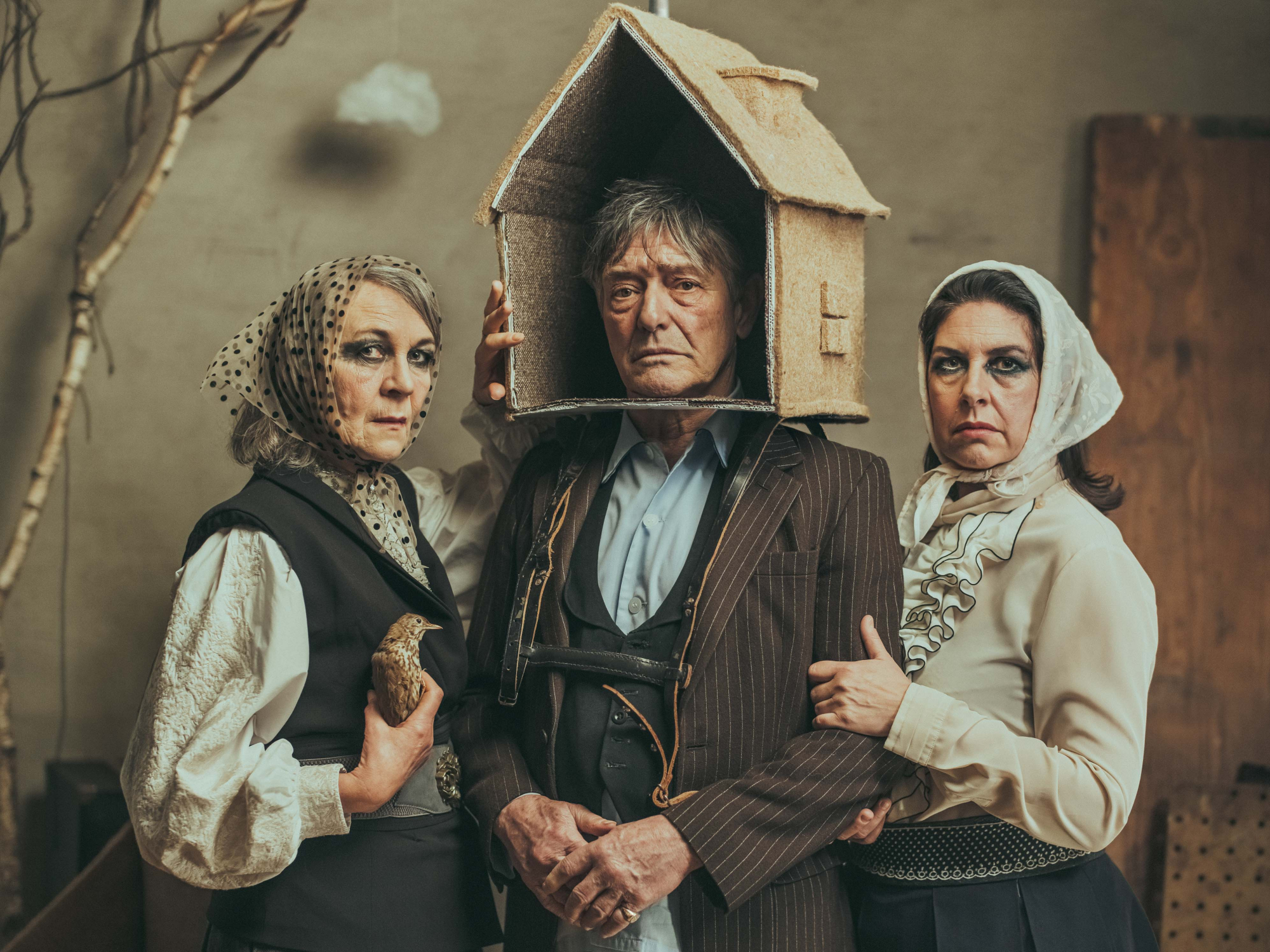 Toneelhuis / Olympique Dramatique - Voor het pensioen (foto  Jimmy Kets)